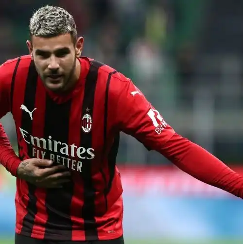 Milan, Theo Hernandez viene elogiato da un ex rossonero
