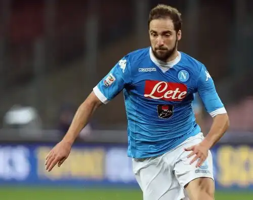 Agente di Higuain contro Rizzoli: “Juve aiutata”