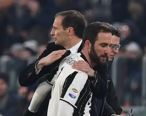 Allegri: “Higuain impari dalla vecchia guardia”
