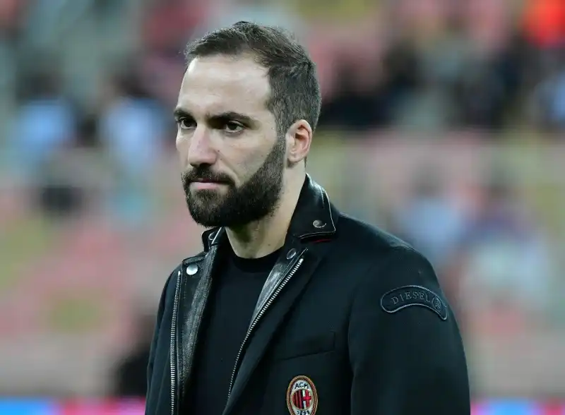 Petrachi: “Higuain può rilanciarsi alla Roma”