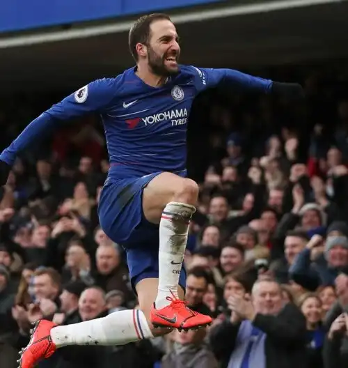 Higuain rinasce: due gol a Stamford Bridge