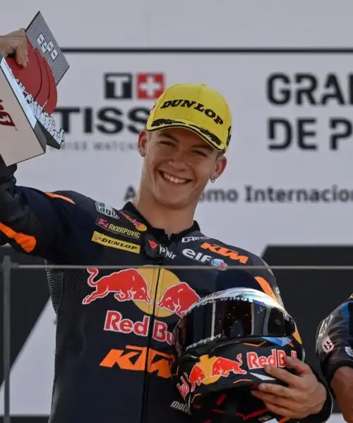 Moto3: Holdago vince la prima in Portogallo