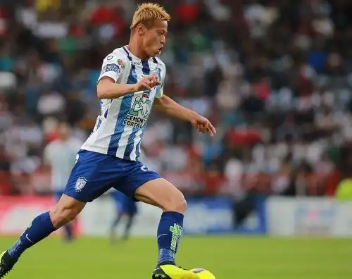 Keisuke Honda tra i canguri