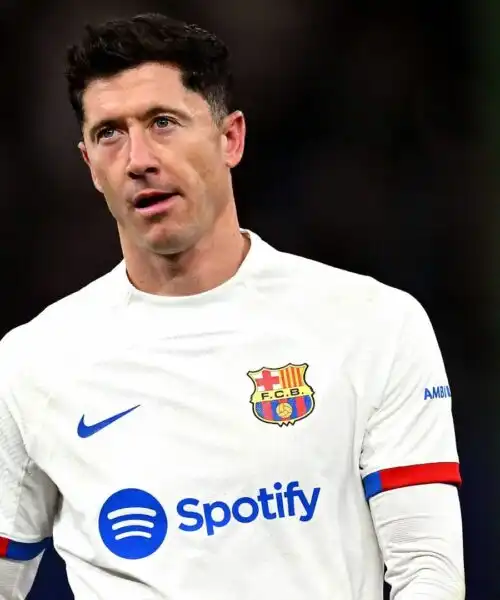 I problemi di Lewandowski preoccupano il Barcellona: foto