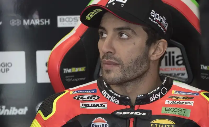 Iannone, che spavento a Valencia!