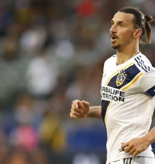 Ibrahimovic, una pretendente molla la presa