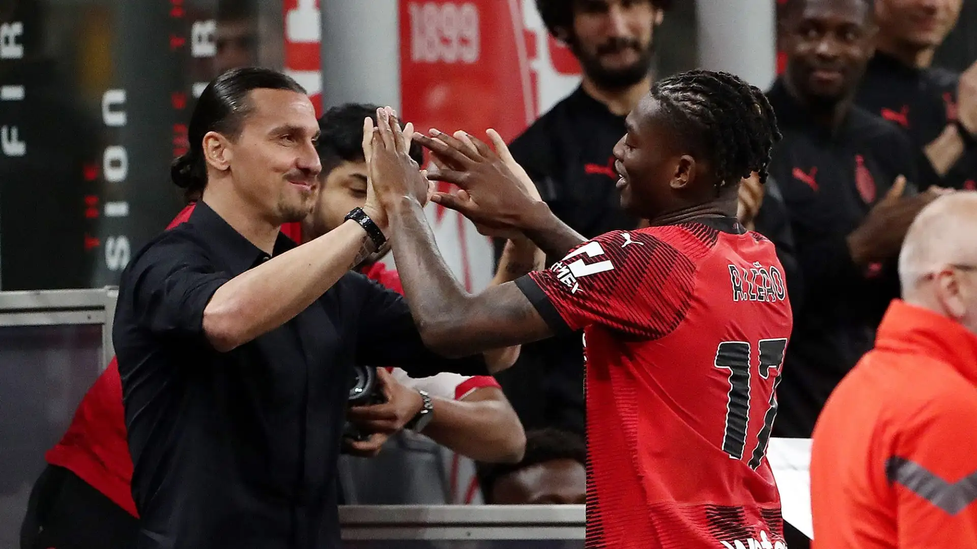 E' ancora da capire se Ibrahimovic riuscirà ad incontrare la squadra sabato, nella rifinitura prima della gara con il Monza