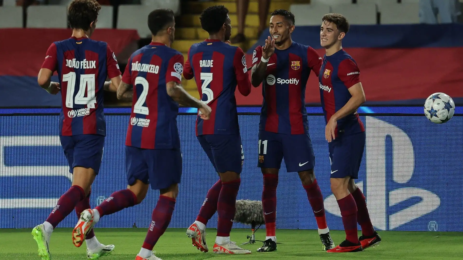Il Barcellona mette in vendita il suo gioiello: foto
