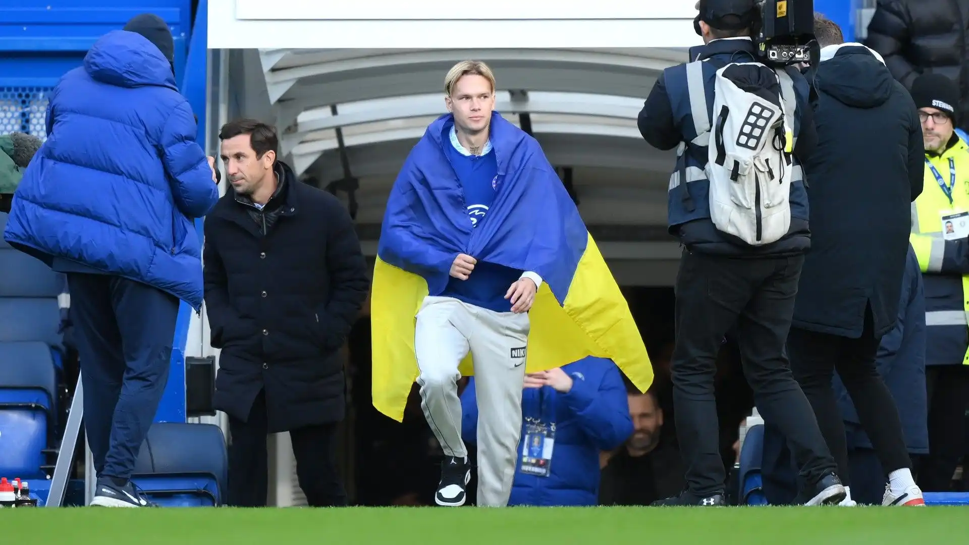Il nuovo acquisto del Chelsea si presenta ai tifosi: le foto