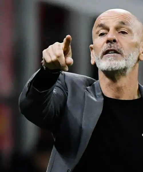 Il prossimo rinforzo del Milan potrebbe arrivare dal Feyenoord: immagini