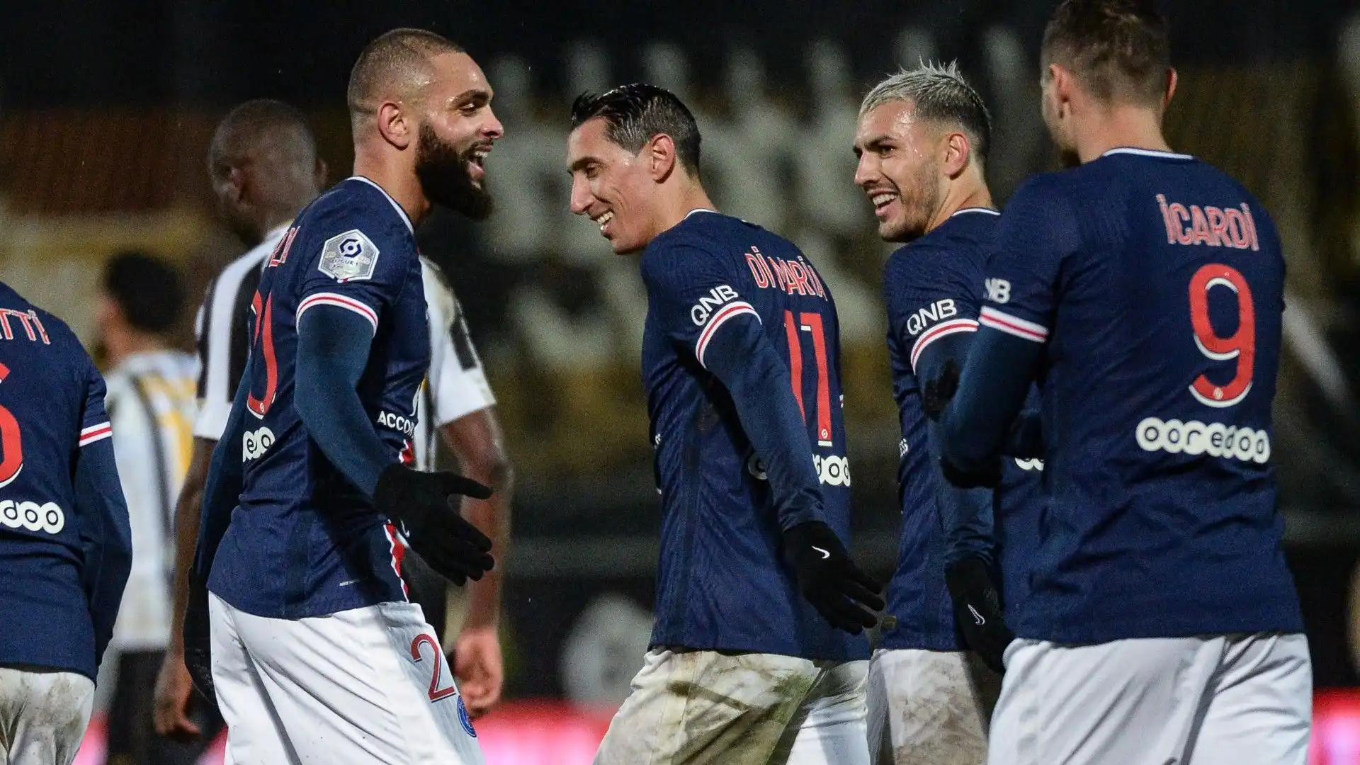 Il PSG mette in vendita il calciatore dimenticato: foto
