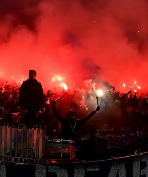 Incredibile a Glasgow: le immagini dello show dei tifosi