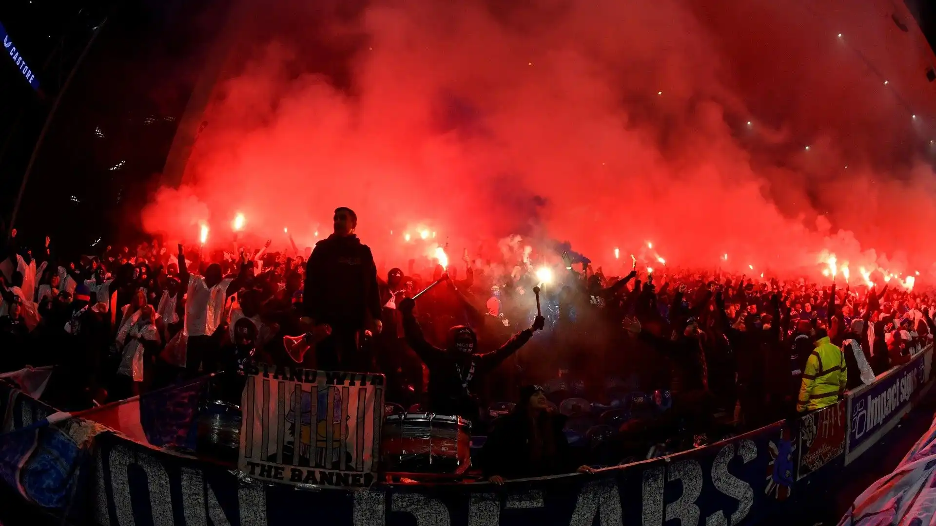 Incredibile a Glasgow: le immagini dello show dei tifosi