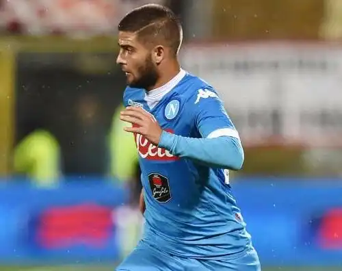 Insigne, l’agente alza la voce