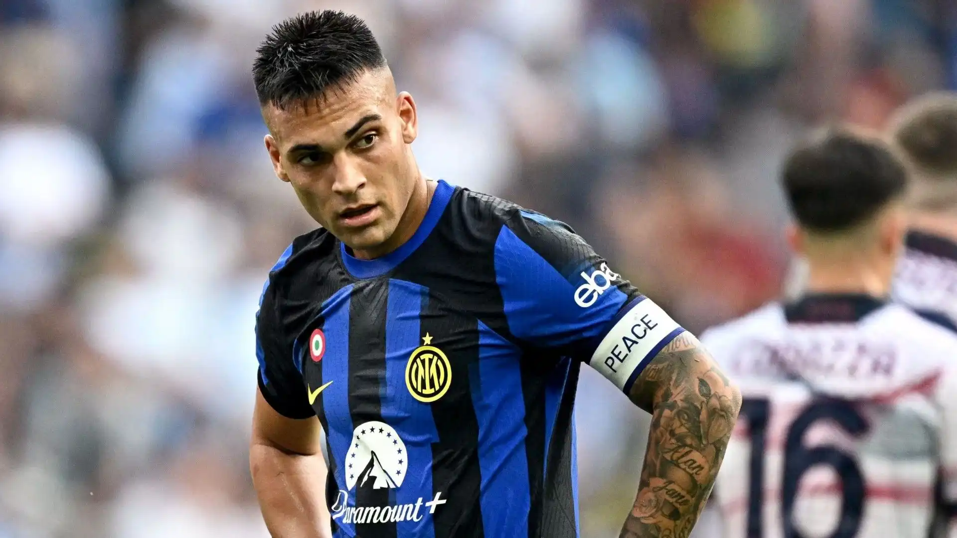 Inter beffata da un super Bologna: le foto della partita
