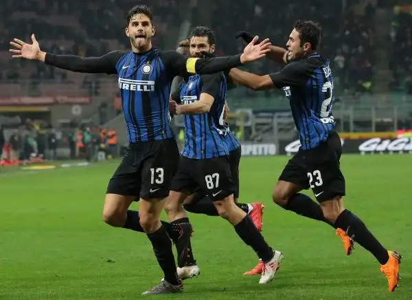 Benevento sconfitto a San Siro solo nel finale dai gol di Skriniar e Ranocchia: Spalletti ritrova i tre punti, ma non il gioco.