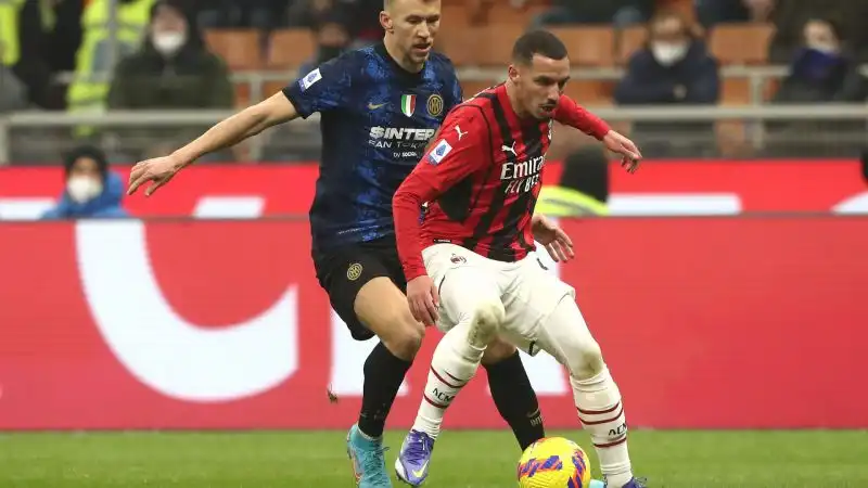 I migliori e i peggiori di un derby dalle due facce a San Siro: primo tempo tutto a favore dell'Inter, poi esplode il Milan