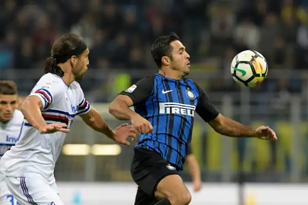 Spettacolare anticipo a San Siro. L'Inter va avanti di tre gol con una rete di Skriniar e una doppietta di Icardi, la Samp nel finale mette paura ai padroni di casa con Kownacki e Quagliarella.