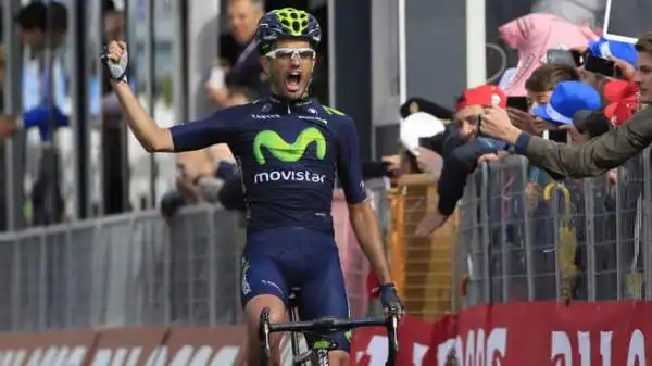 Tappa 8 del Giro d'Italia: Intxausti trionfa in solitaria.