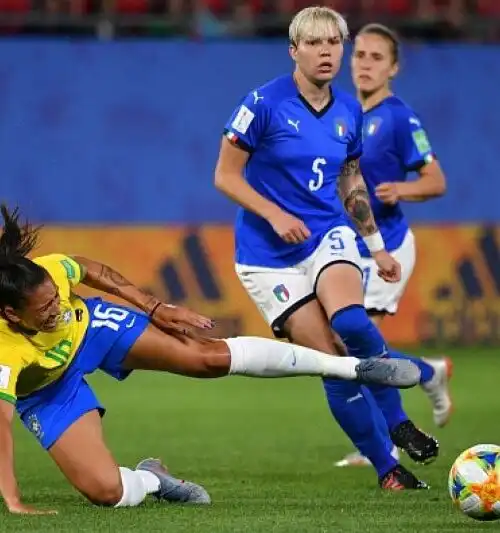 Le ‘Ragazze Mondiali’ fanno gol anche sui social