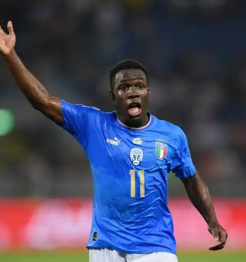 Wilfried Gnonto si gode l’esordio azzurro con assist