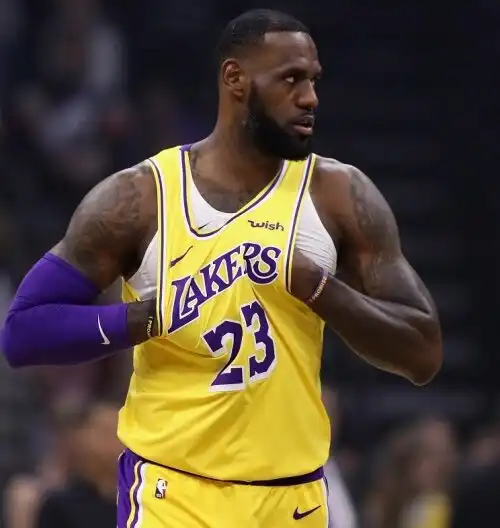 NBA, bel successo dei LA Lakers