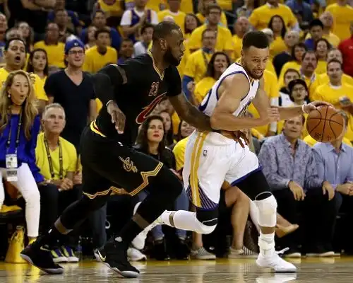 LeBron non basta, i Warriors vincono ancora
