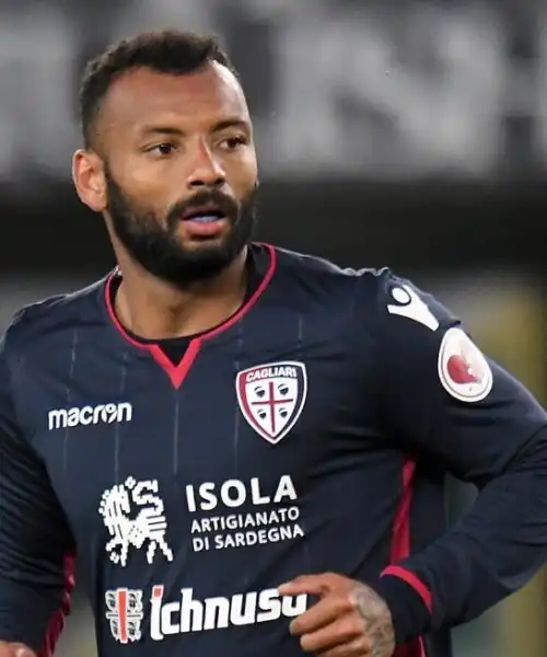 Cagliari, commosso saluto a Joao Pedro