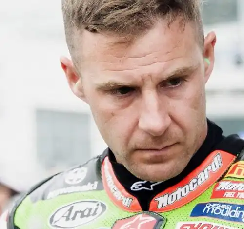 Jonathan Rea non si nasconde su Valentino Rossi