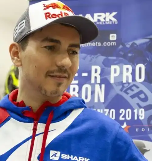 Jack Miller vs Jorge Lorenzo: “E’ immondizia, vai in spiaggia”