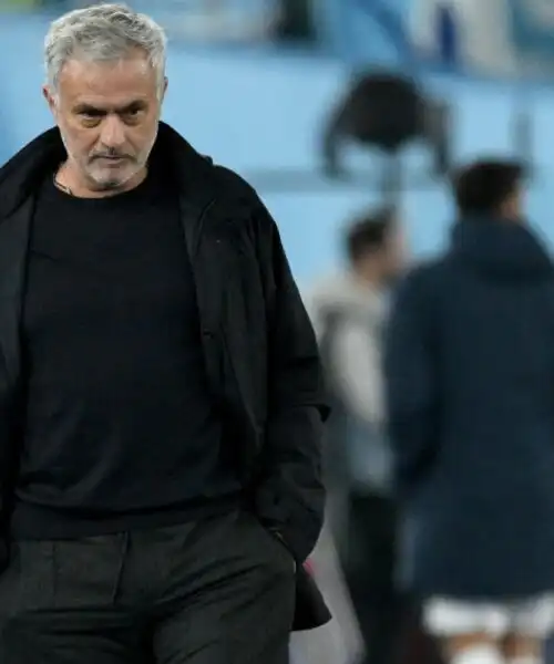 José Mourinho, messaggi alla Roma: “Voglio restare, non andrò mai via io”