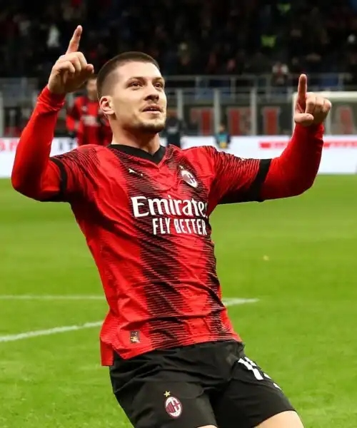 Si sveglia Jovic, il Milan riparte: tris al Frosinone