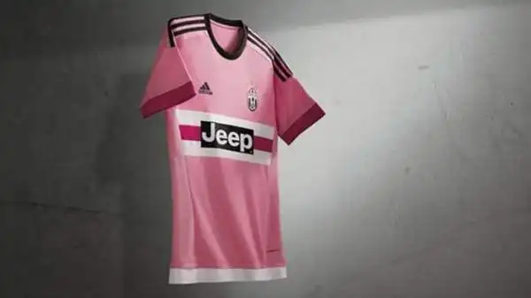 La presentazione delle nuove divise sancisce l’inizio della partnership di 6 anni con adidas.