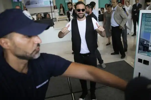 "Sto vivendo delle bellissime sensazioni, sono felice di arrivare alla Juve". Che festa per il Pipita a Torino.