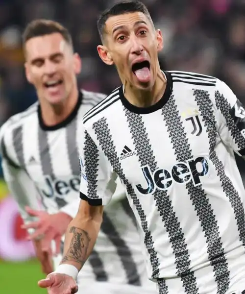Juventus, 3 gol non bastano per vincere dopo la stangata: le foto