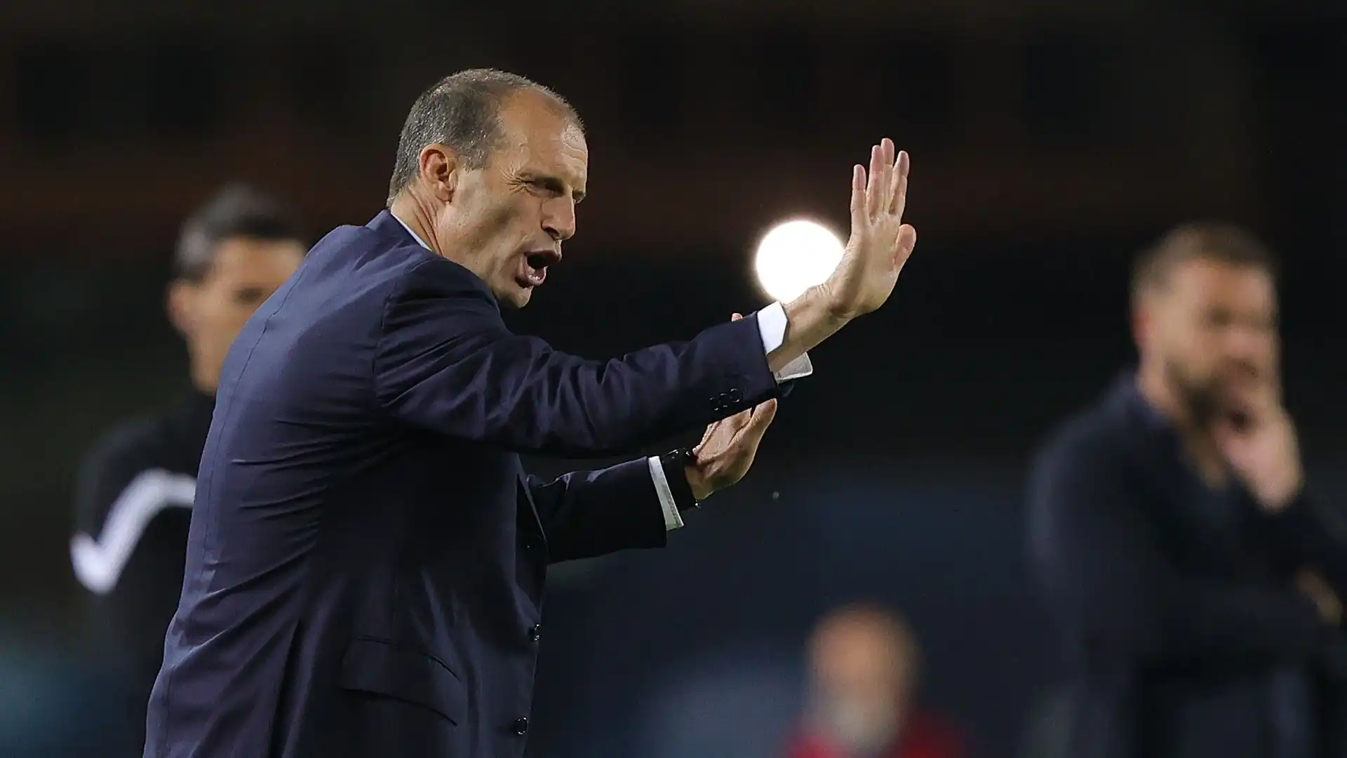 Juventus: in 9 con le valigie in mano. Foto

