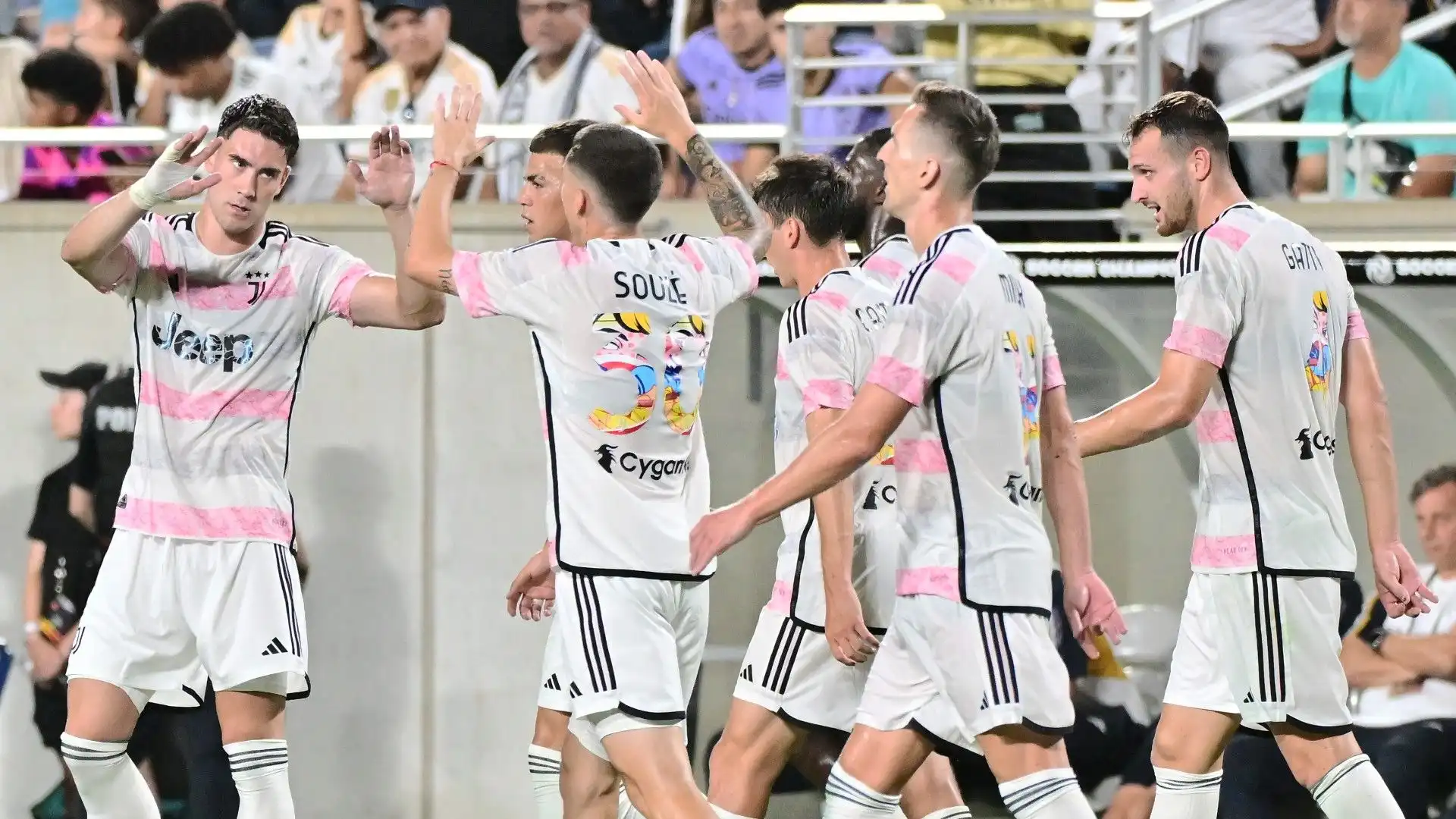 Juventus super: Real Madrid steso con 3 gol. Foto
