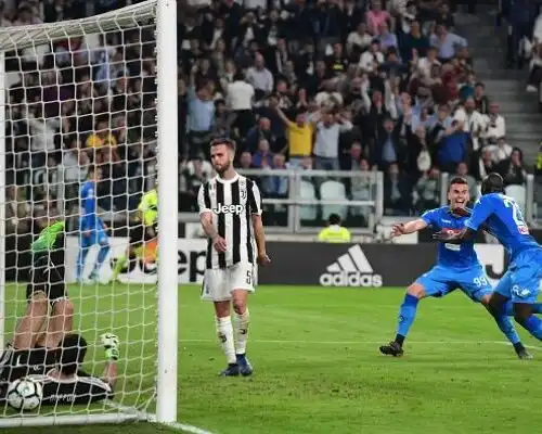 Koulibaly testa d’oro, Napoli a -1 dalla Juventus