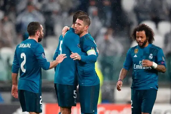 Cristiano Ronaldo porta in vantaggio il Real dopo soli tre minuti. Nella ripresa nel momento decisivo del match ancora il lusitano raddoppia con un capolavoro, poi Marcelo triplica.