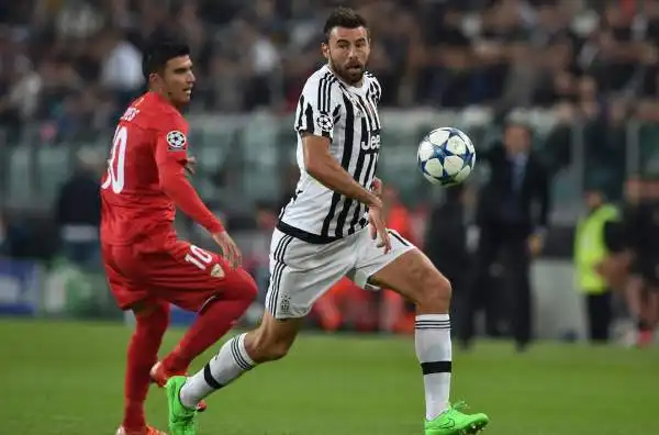 Barzagli 7. E' l'"arma segreta" di Allegri, che lo sposta a sorpresa in fascia. Da terzino sforna l'assist dell'1-0 di Morata.