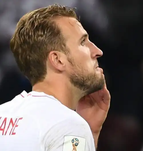 Kane: “Fa male uscire così”