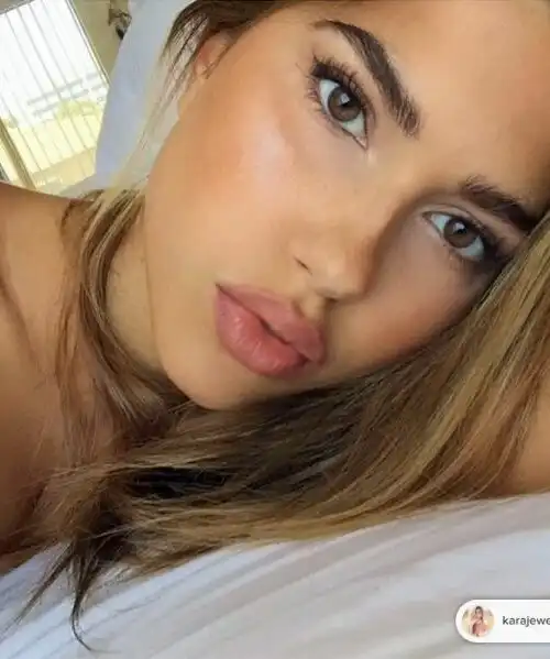 Le più belle foto di Kara Del Toro