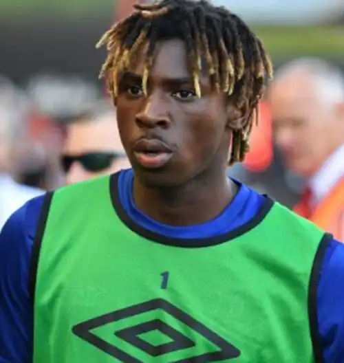 Everton, maxi multa per Kean