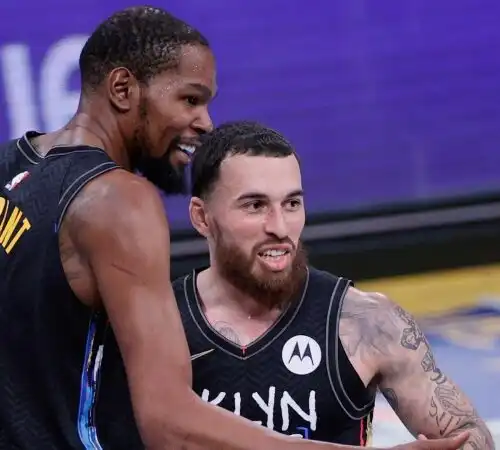 Mike James porta Kevin Durant a Monaco