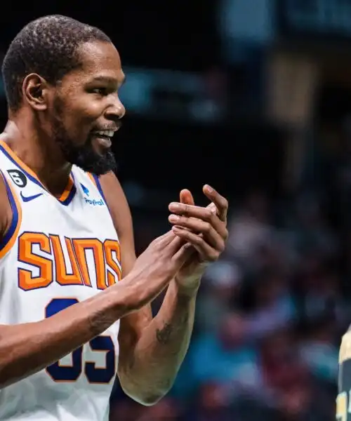 NBA: debutto da applausi per Kevin Durant in maglia Suns