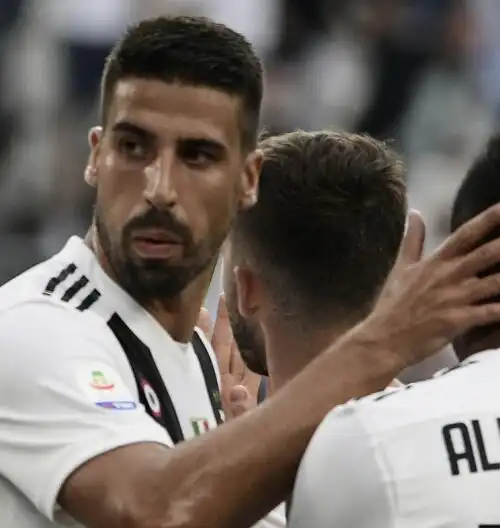 Tegola Juve, si ferma Khedira