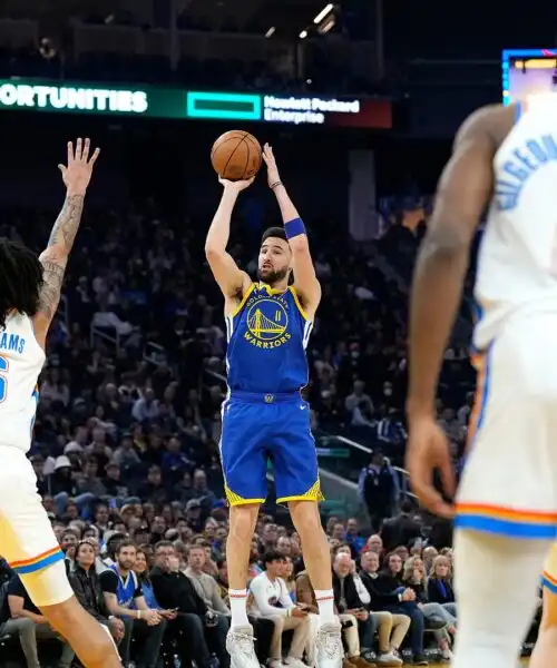 NBA, Klay Thompson bombarda da tre: Warriors ok senza Steph Curry