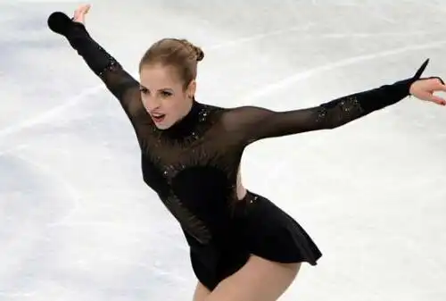 La svolta di Carolina Kostner: si trasforma in conduttrice