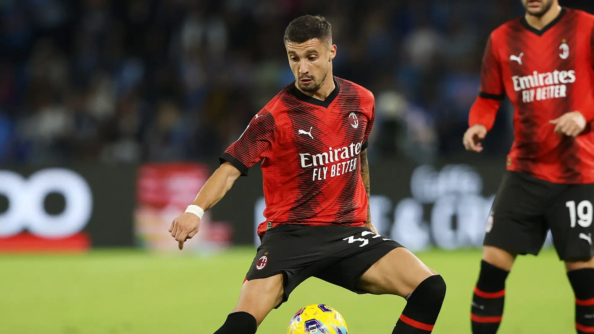 In estate lo voleva il Fenerbahce, ma la trattativa saltò per l'alta richiesta dei rossoneri