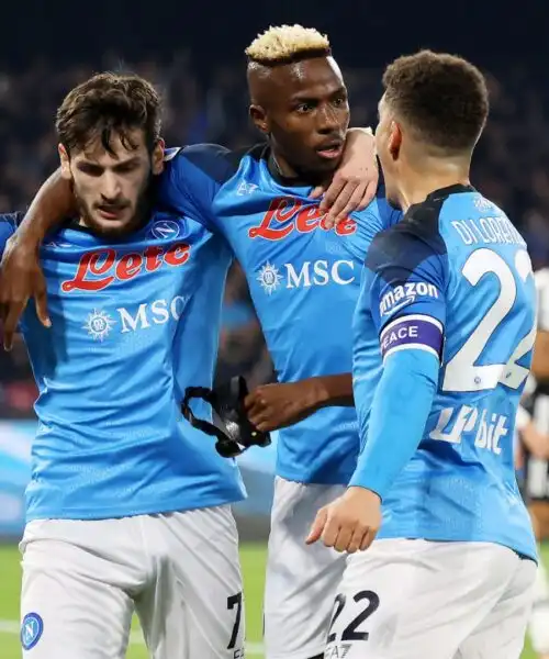 Osimhen-Kvaratskhelia show, il Napoli ne fa cinque alla Juventus